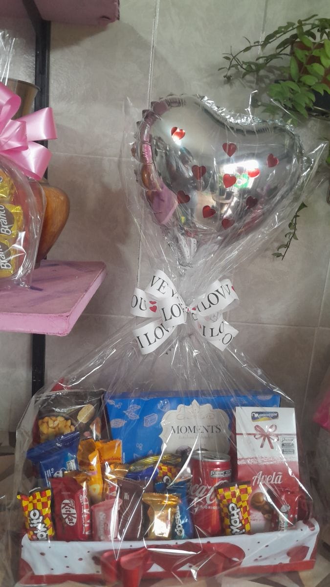 Cesta de chocolates - Foto 1