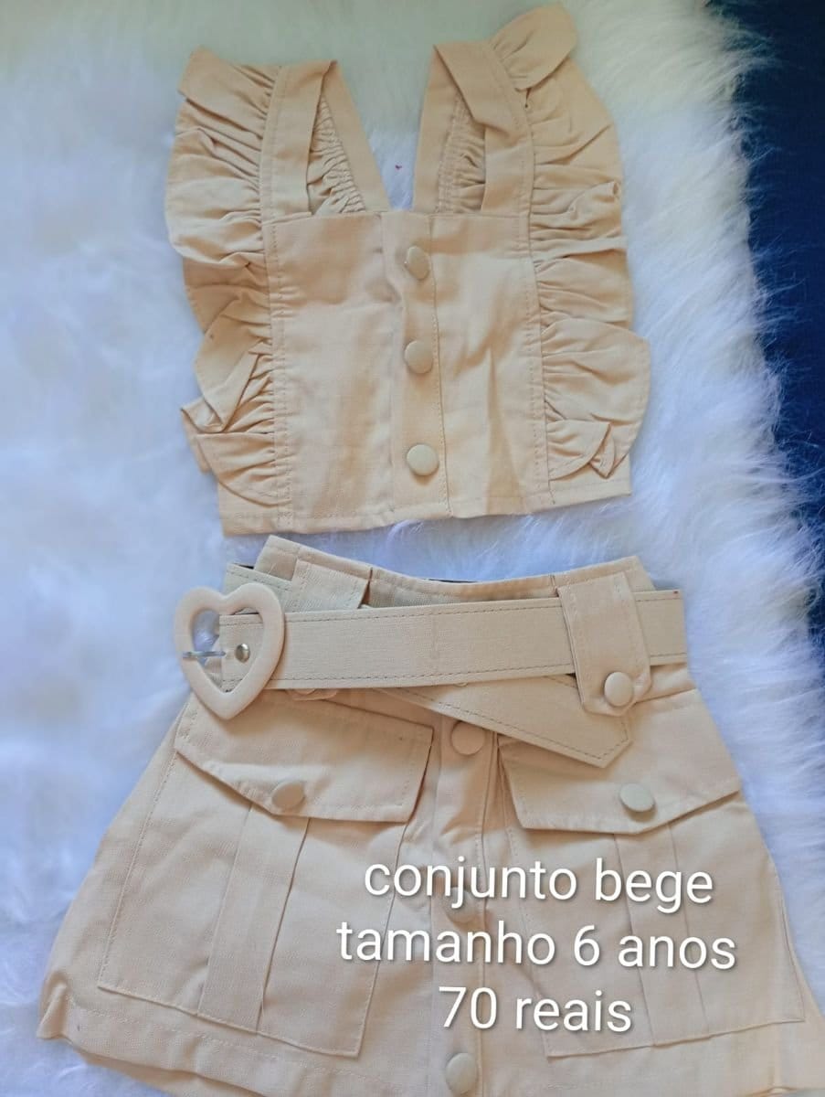 Conjunto Feminino Bege - Tamanho 6 anos - Foto 1
