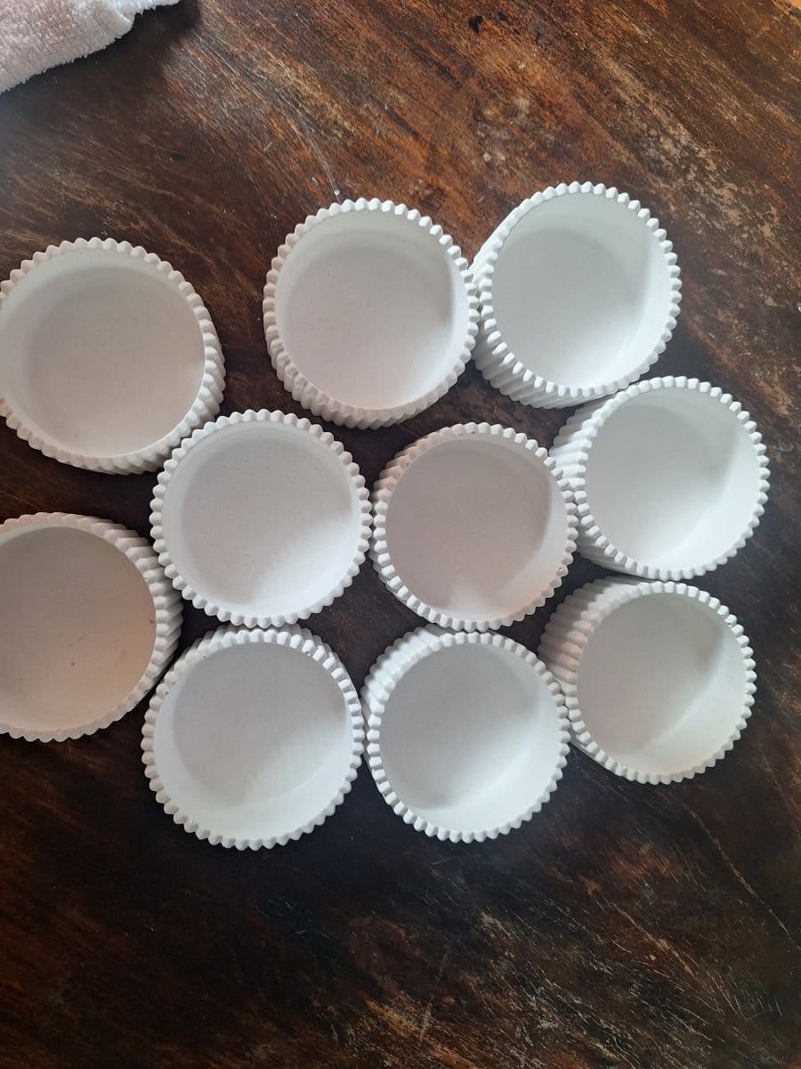 Vasinho em gesso resinado para lembrancinhas 4×7,5, kit com 10 - Foto 5