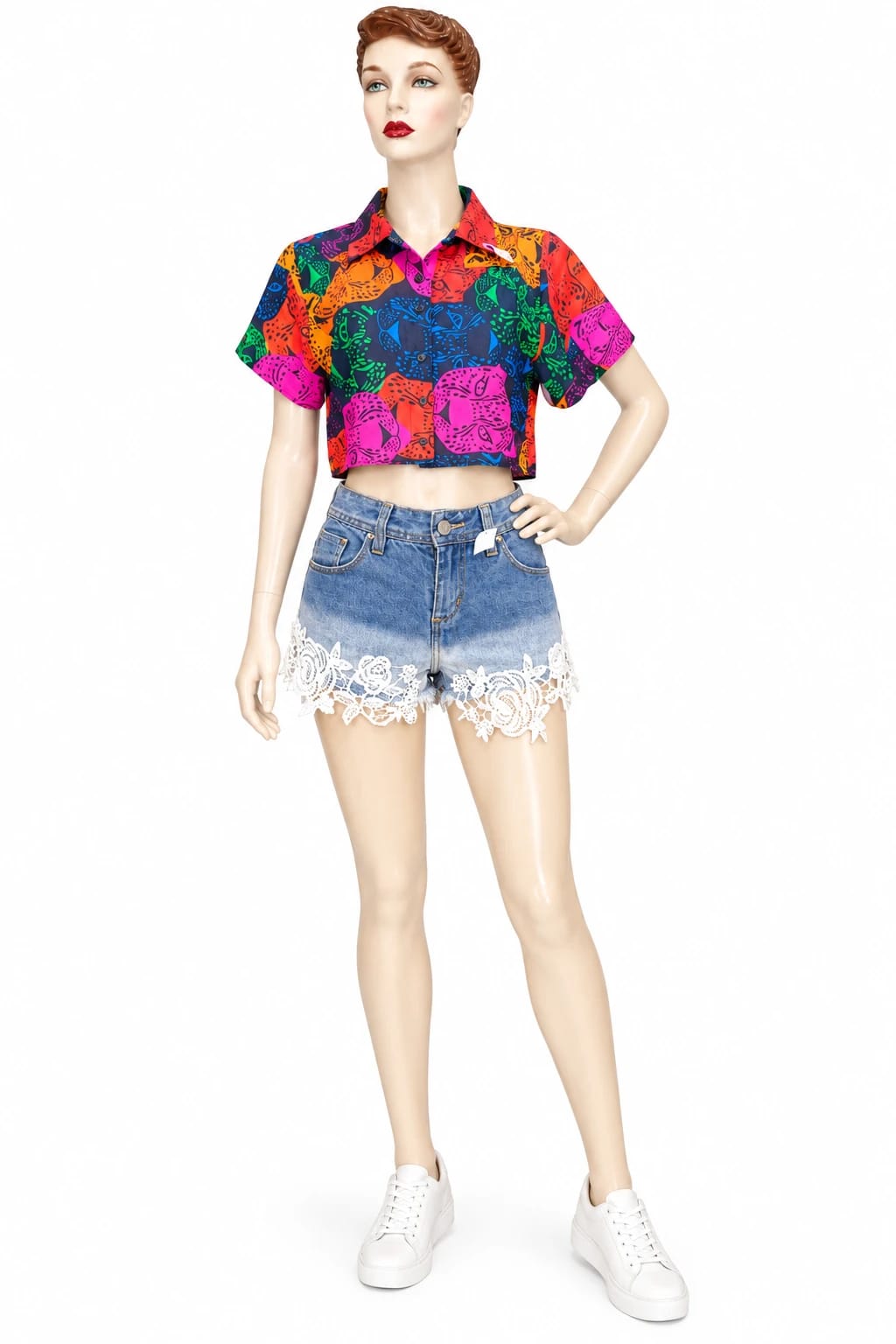 Conjunto Camisete Estampada (P) e Short Jeans com Renda (36) - Foto 1