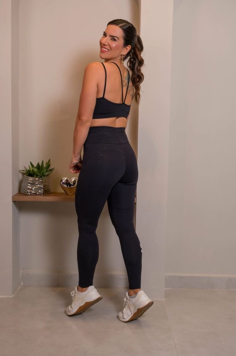 LEGGING EMPINA BUMBUM PRETA C/SILK - Foto 2