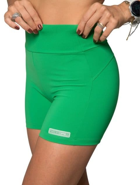 SHORTS EMPINA BUMBUM VERDE BANDEIRA - Foto 2
