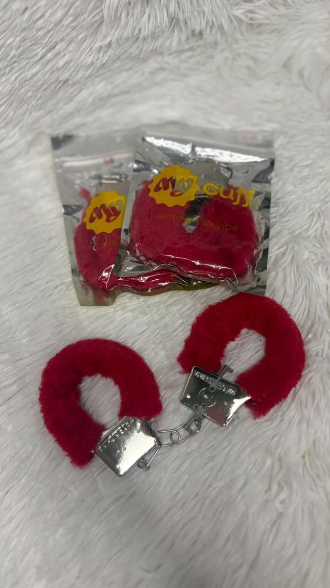 Algema de pelúcia vermelha 🍎 - Foto 5