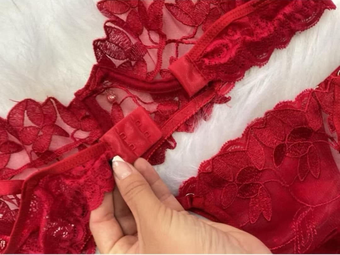Lingerie sedução vermelha 🔥 - Foto 2