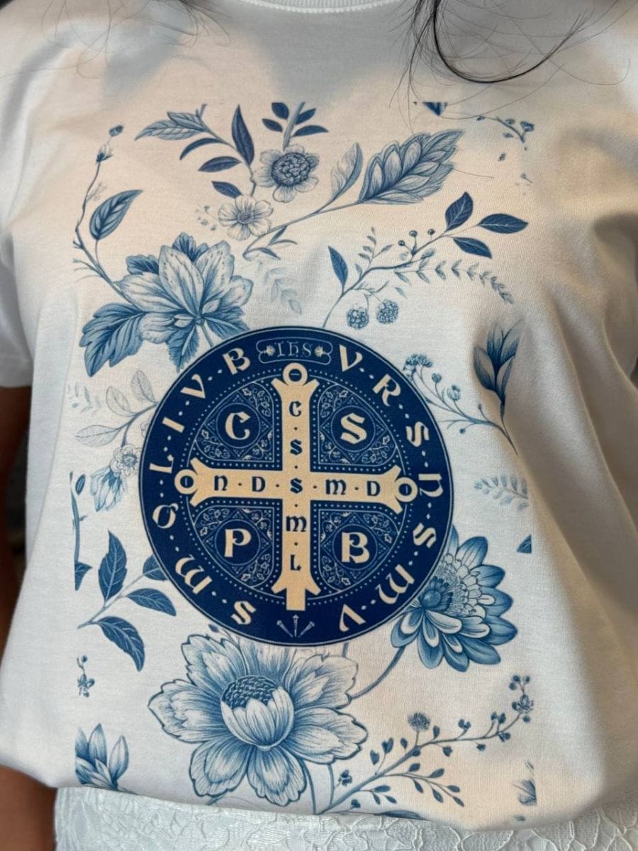 T-shirt medalha de São Bento off - Foto 1