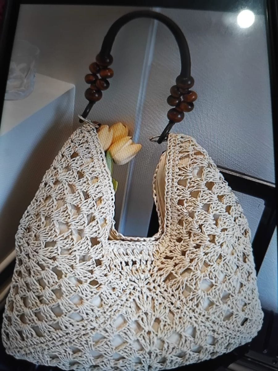 Bolsa Feminina de Ombro com Detalhes na Alça - Foto 4