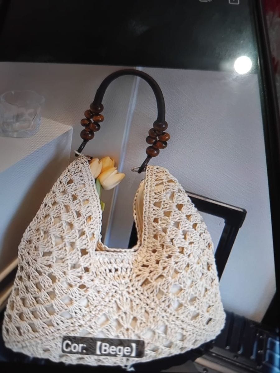 Bolsa Feminina de Ombro com Detalhes na Alça - Foto 2