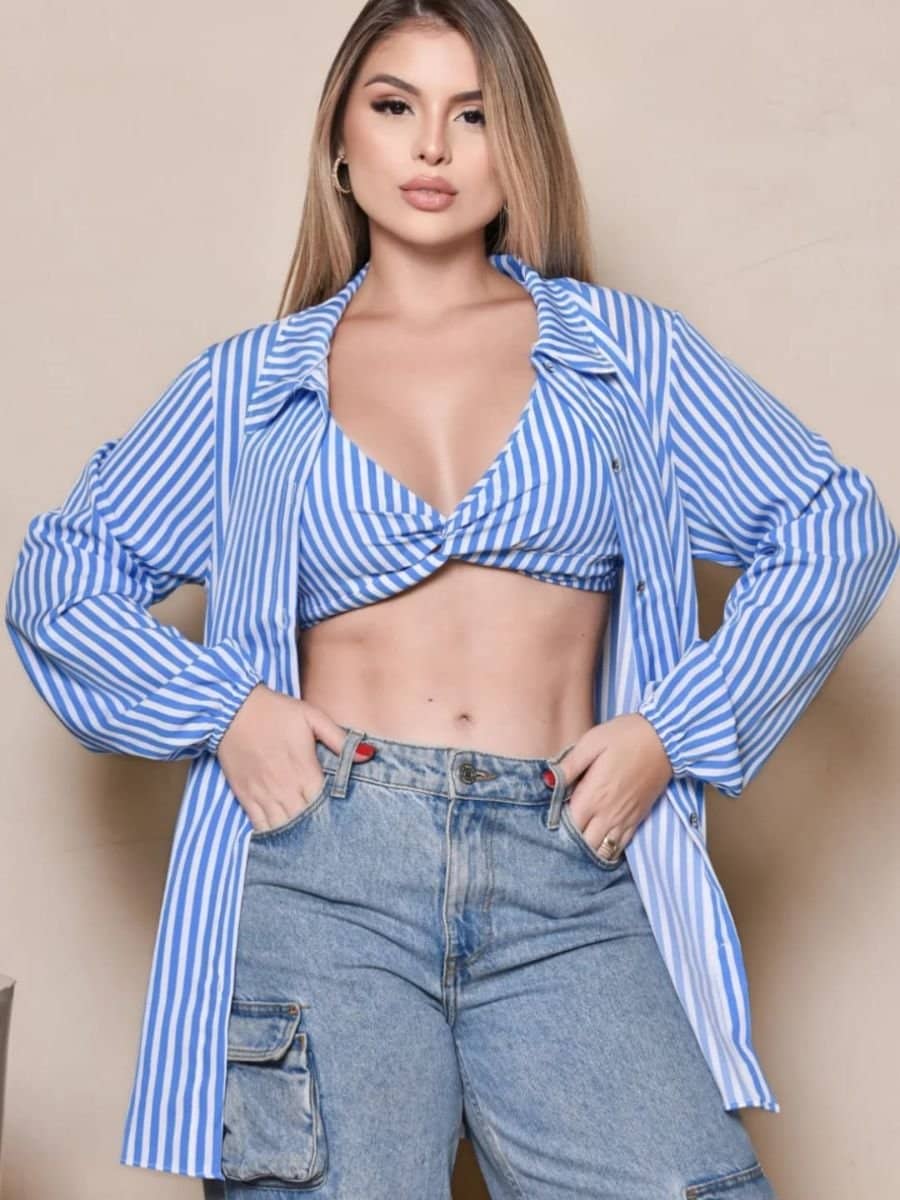 Camisa com cropped