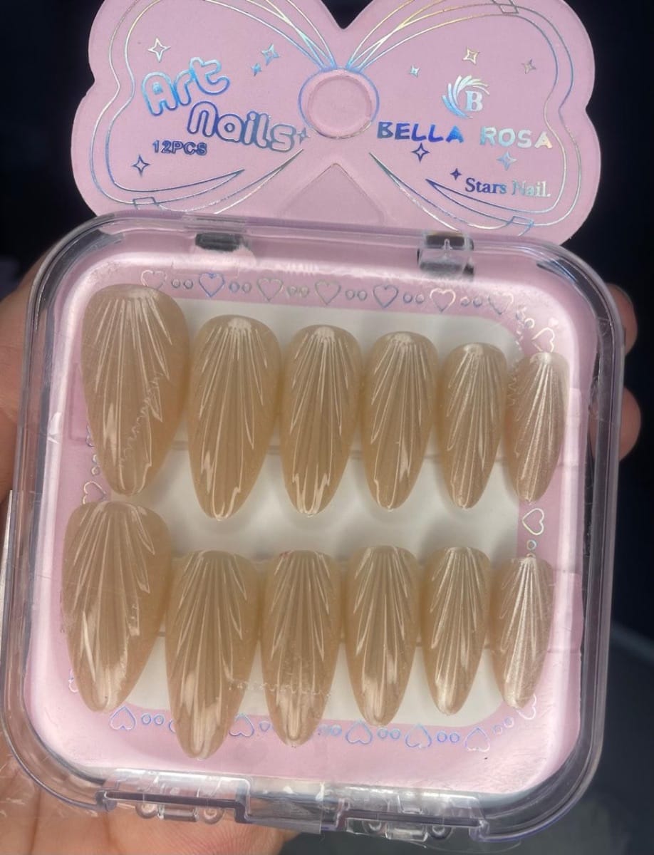 Unha postiça estilo unha em gel - Foto 6