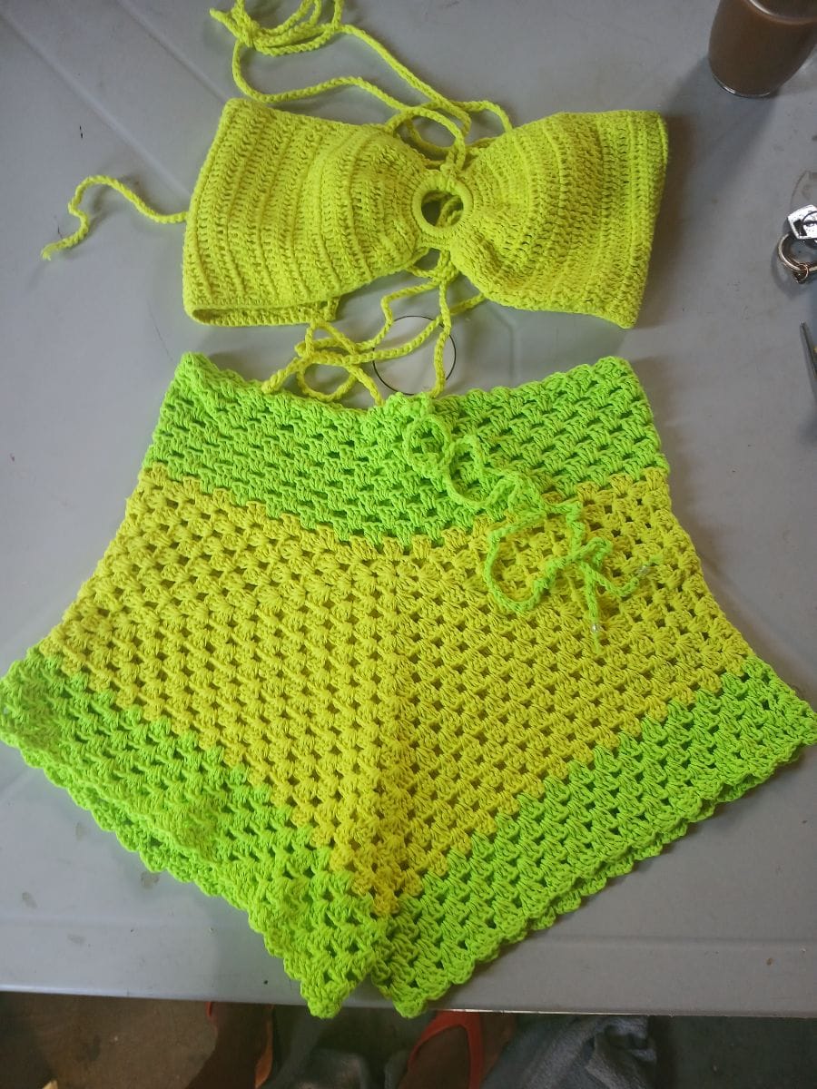 Conjunto de short e cropped tamanho p dependendo veste M - Foto 1