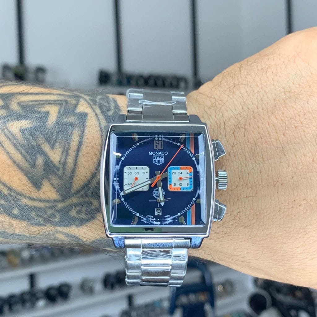 🔥*FUNCIONAL*🔥 *MODELO TAG HEUER MONACO*⌚️ *1 LINHA* *FUNCIONAL* *A BATERIA* *RESISTENTE A RESPINGOS DAGUA* *CAIXA EM AÇO* *PULSEIRA EM AÇO* *LINDO DEMAIS*😍 - Foto 2