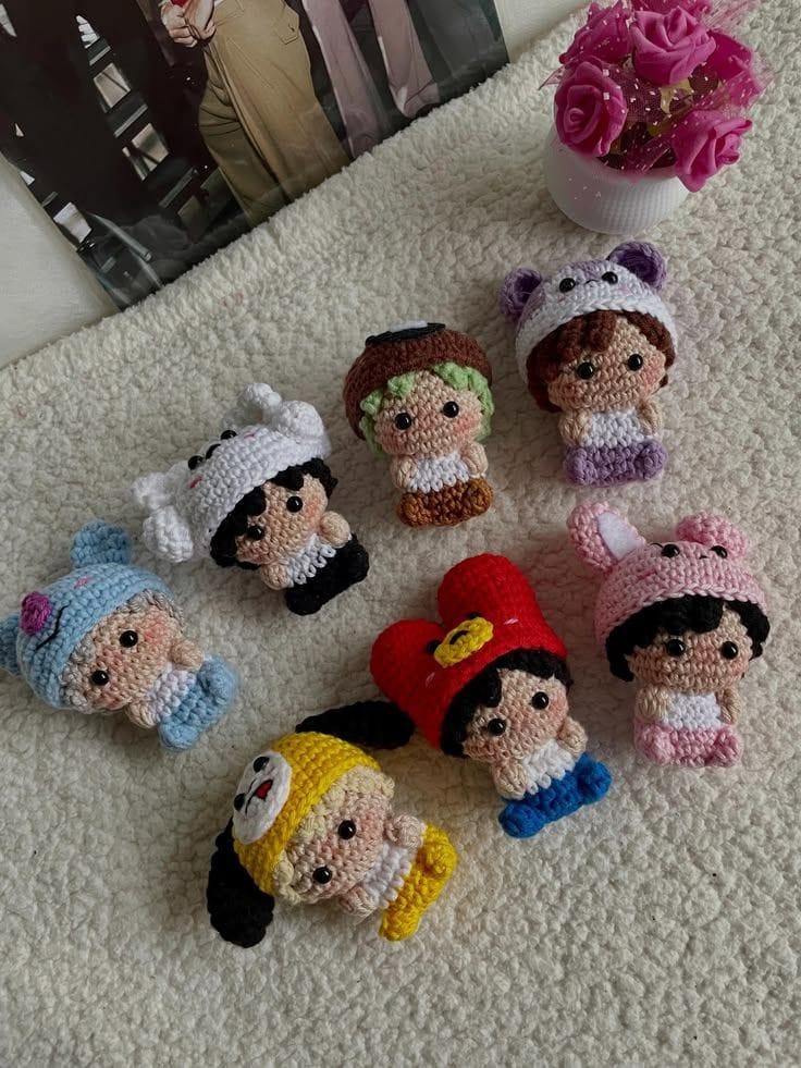 Chaveiro Mini + BT21 - Foto 1