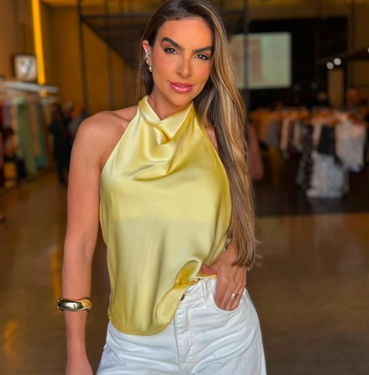 Blusa cetim - Foto 6