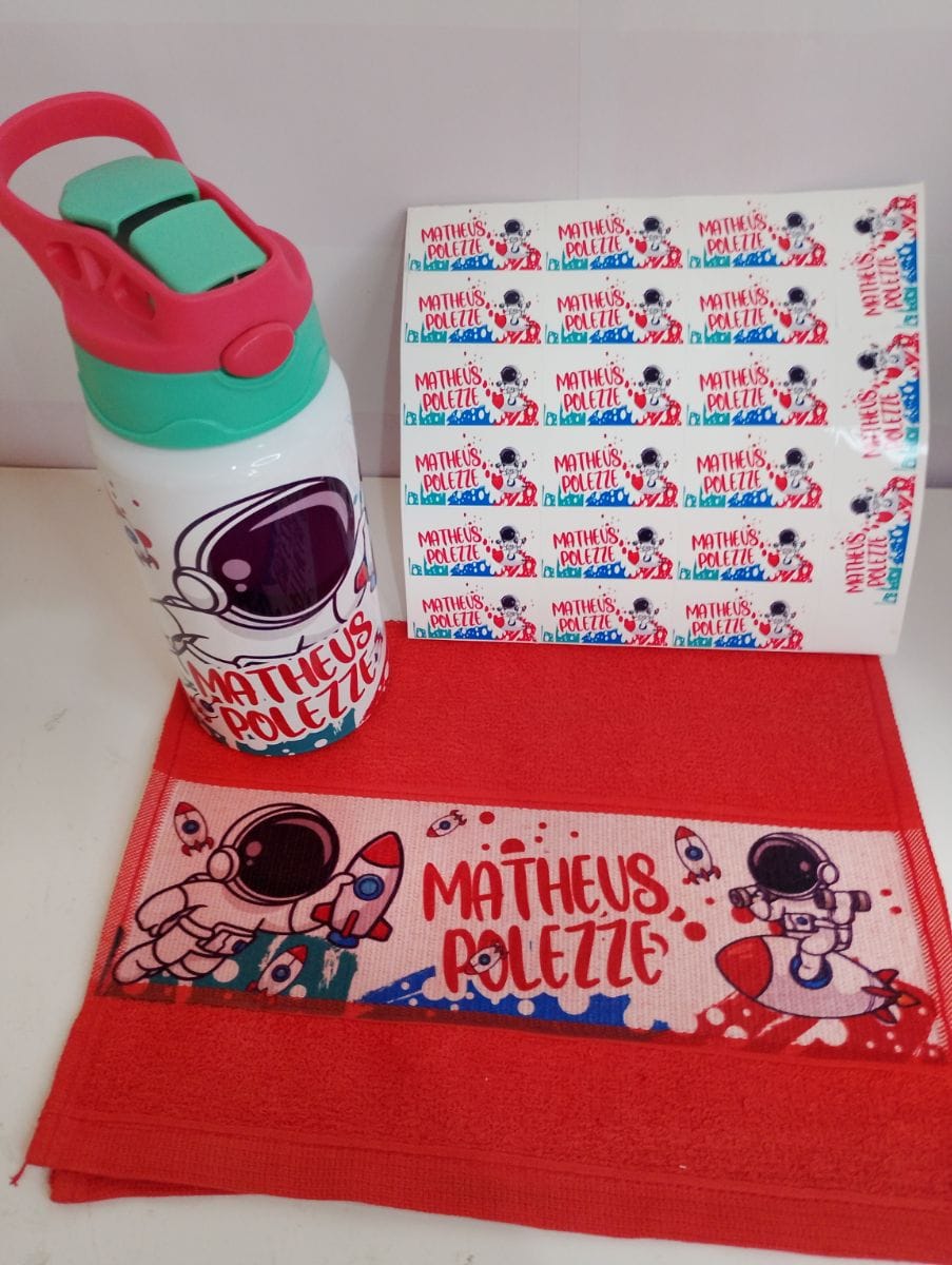 Kit squezze toalhinha e adesivos infantil personalizados - Foto 4