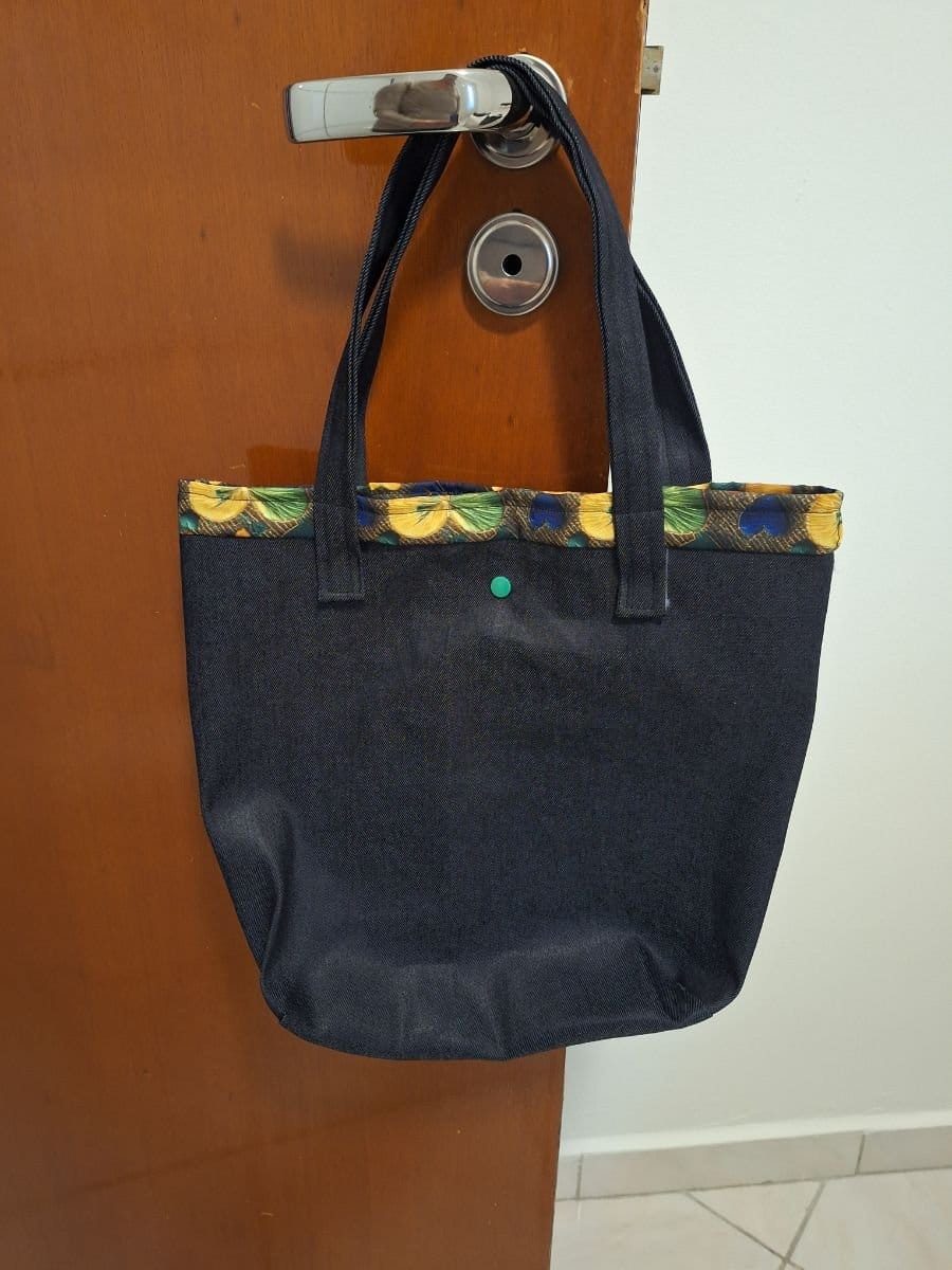 Bolsa Tote em Jeans - Foto 1