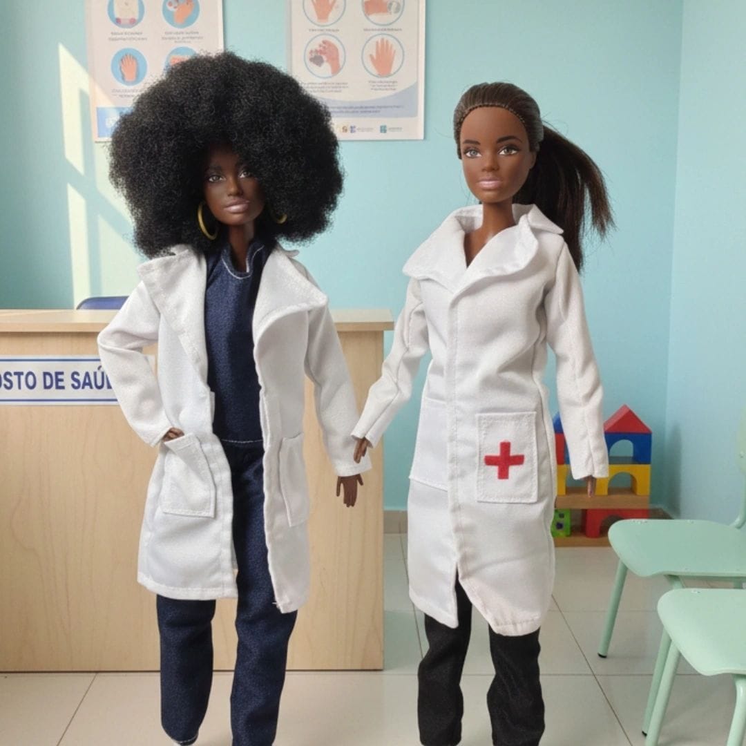 Jaleco de médico para Barbie - Foto 2