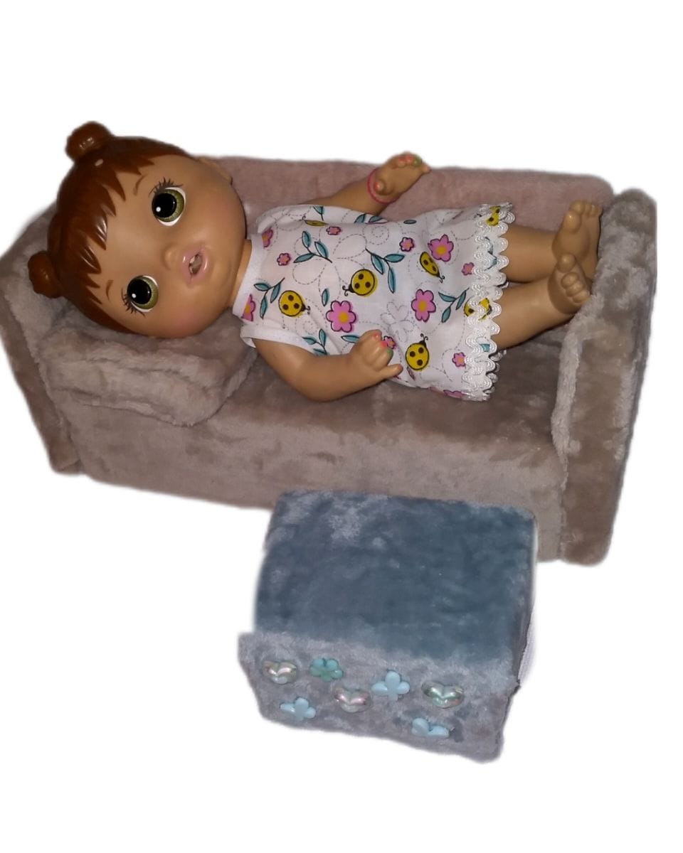 Sofá de luxo para boneca - Foto 2