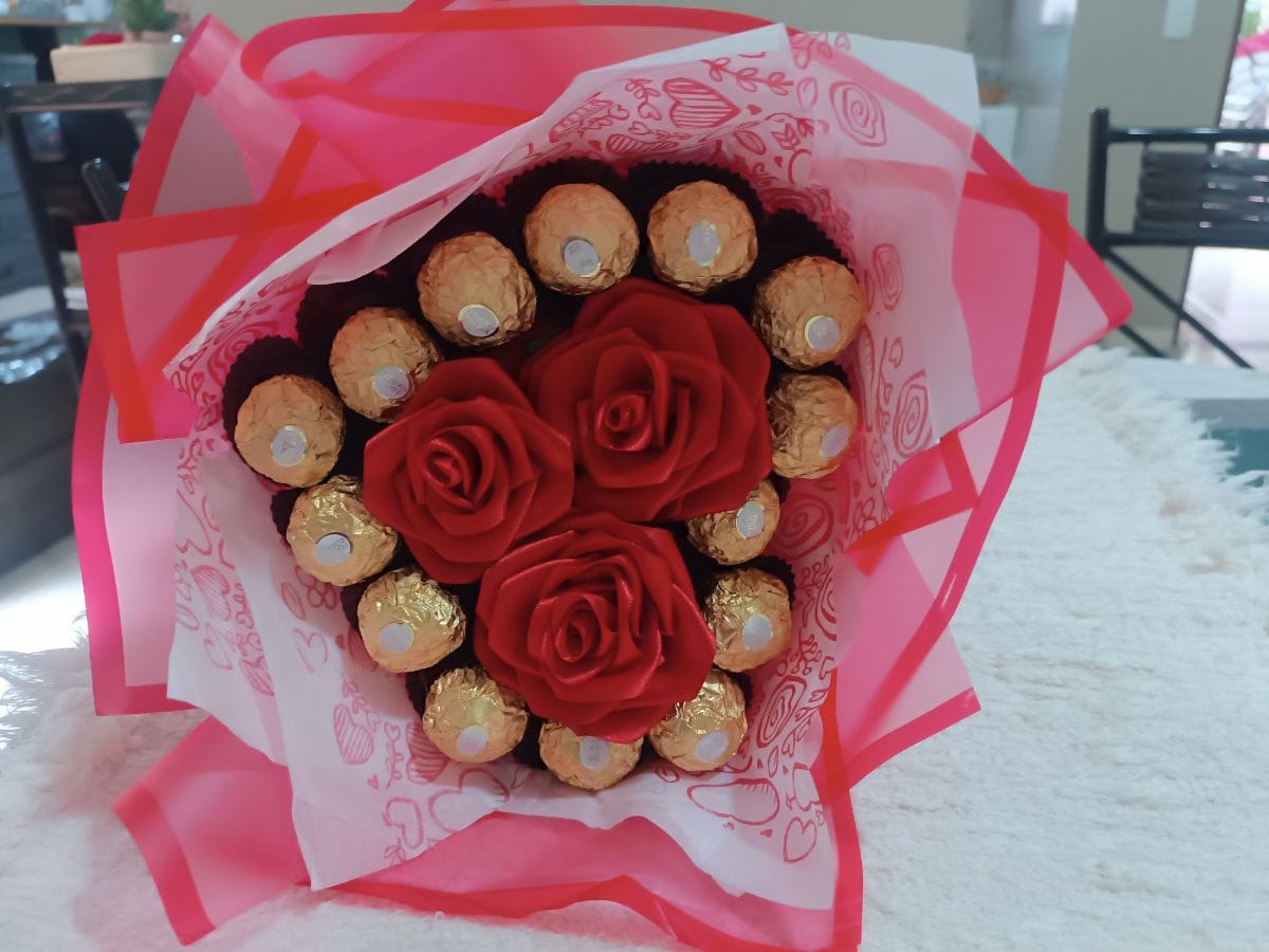 Buquê Ferrero Lover - Foto 4