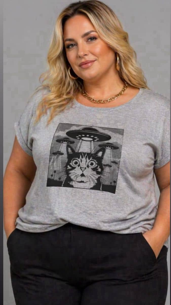 Camiseta Gato Nave Alienígena