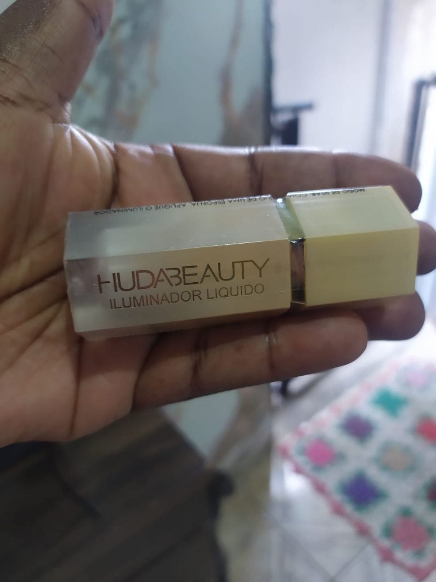ILUMINADOR LIQUIDO hudabeauty - Foto 2