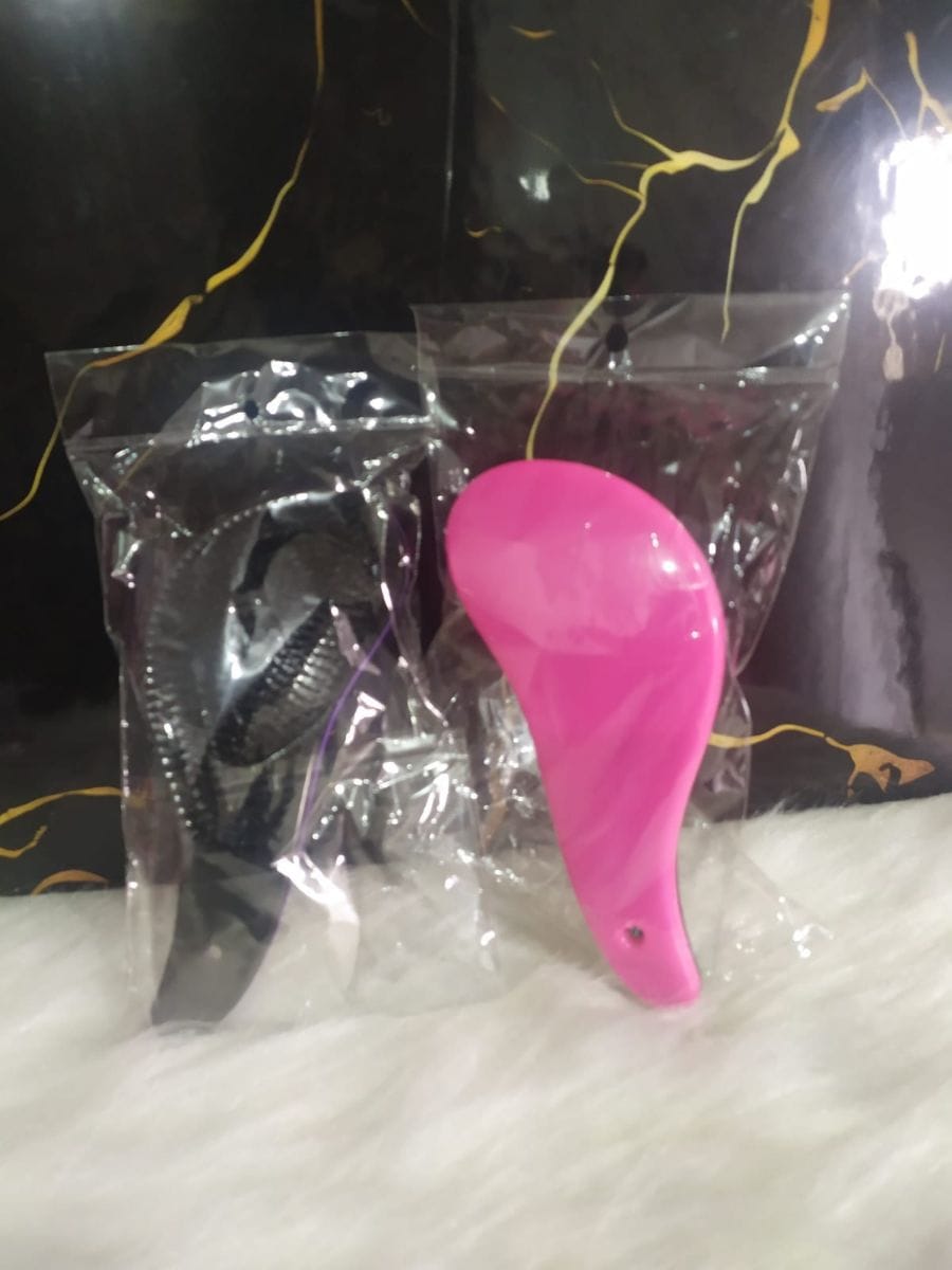 ESCOVA MAGICA PARA CABELOS - Foto 1
