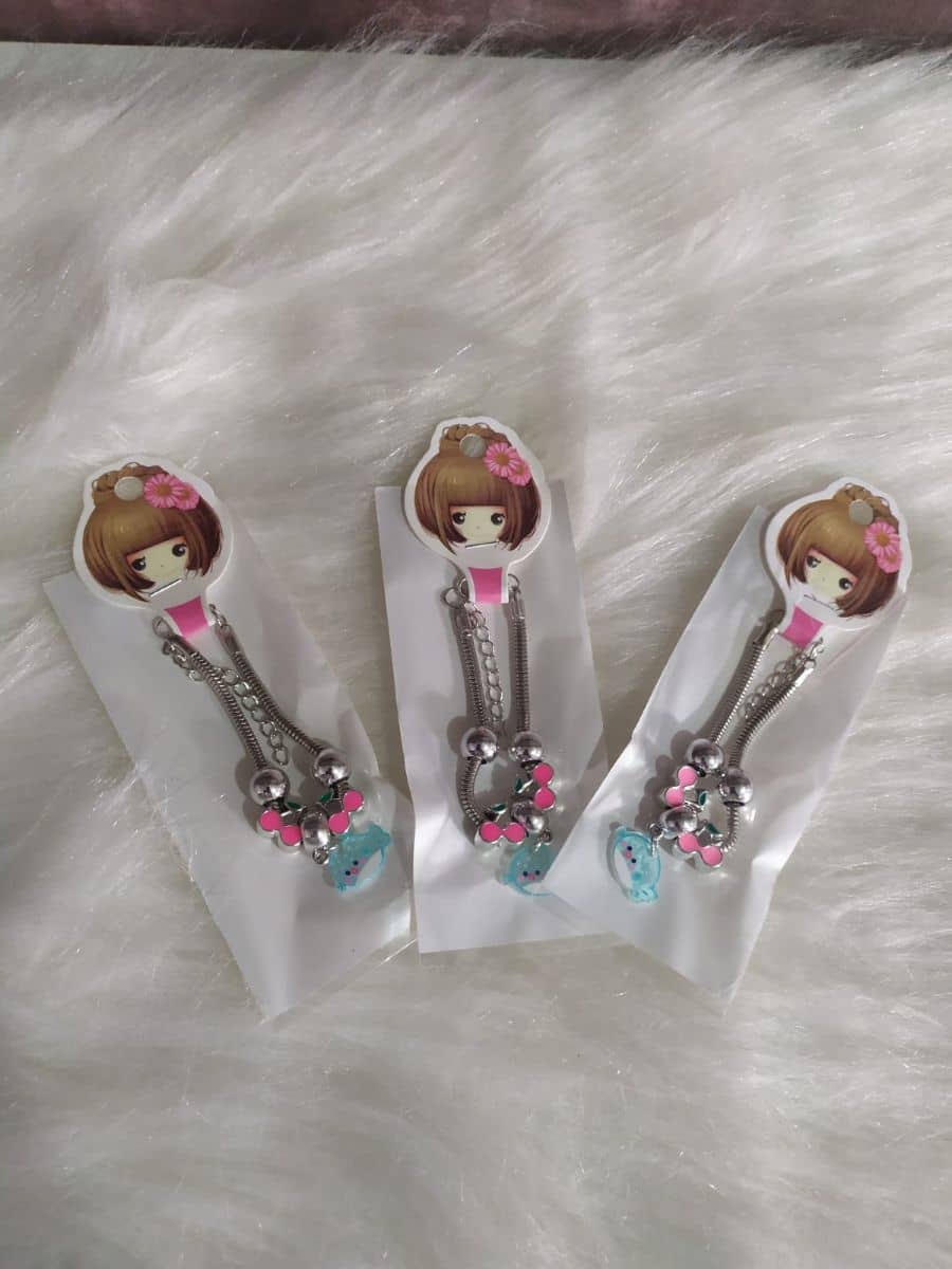 PULSEIRA INFANTIL COM PINGENTE INOX