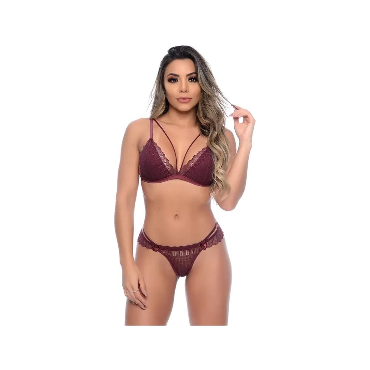 CONJUNTO STRAPPY DELICADO EM RENDA PATITEX (TAM M)