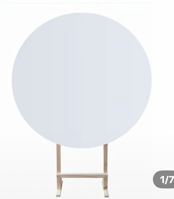 Painel de mesa 50 cm somente o painel para alugar 20,00 para personalizar com foto ou imagem e comprar a capa - Foto 1