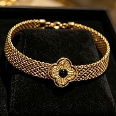 Pulseira aço inox dourado banhado ouro 18k com pedra preta 19cm + 5cm - Foto 2