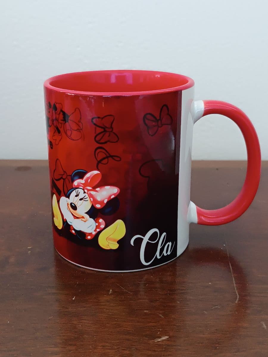 Canecas da Minnie