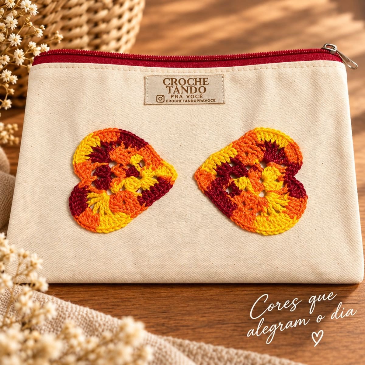 Necessaire 15x20 com aplicação em crochê - Foto 1