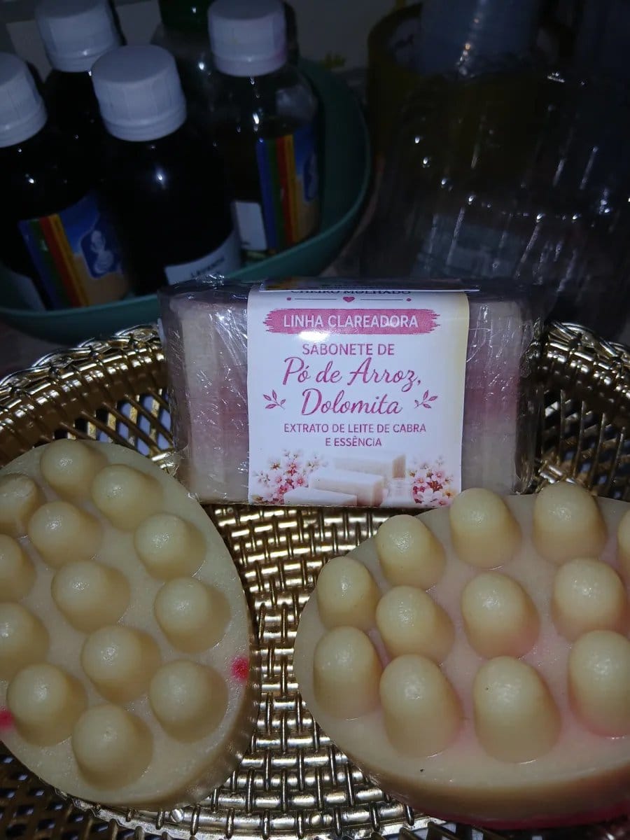 Sabonete artesanal: Linha Clareadora: Sabonete de Pó de arroz e dolomita - Foto 3