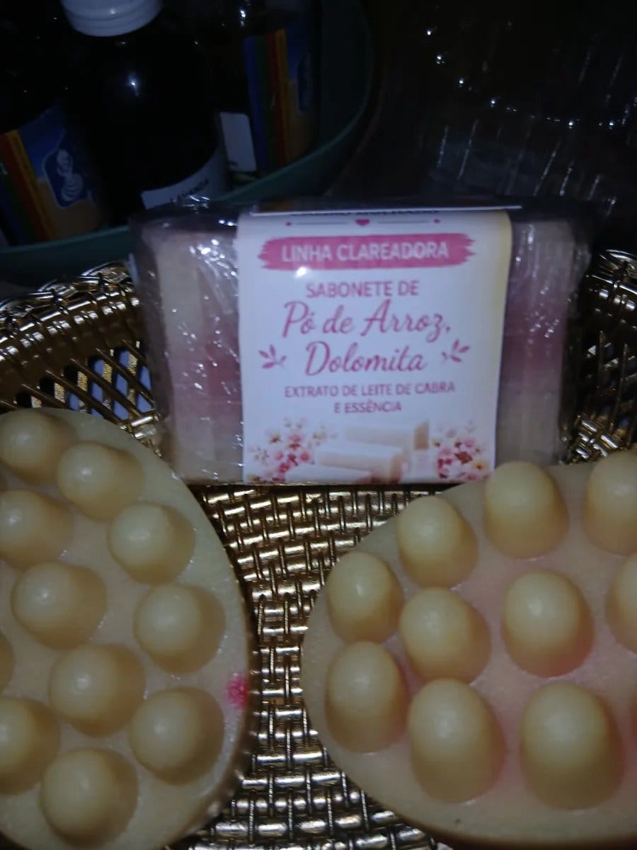 Sabonete artesanal: Linha Clareadora: Sabonete de Pó de arroz e dolomita - Foto 2