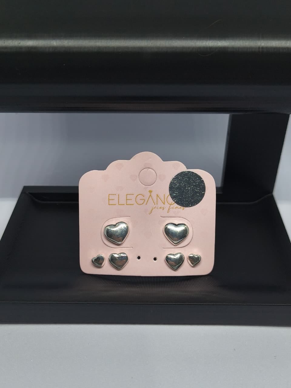 Brinco Trio Coração – Elegance - Foto 1