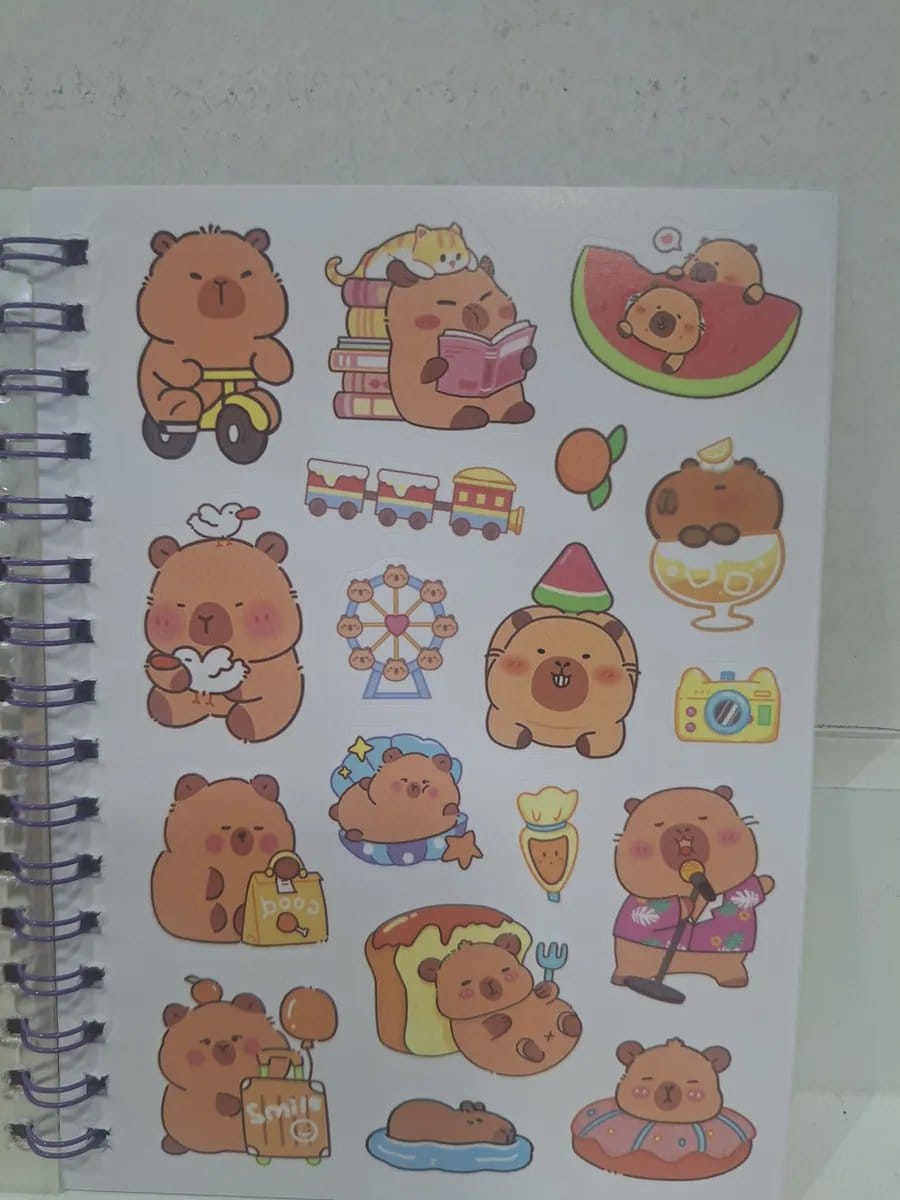Caderno de adesivos capivara - Foto 2