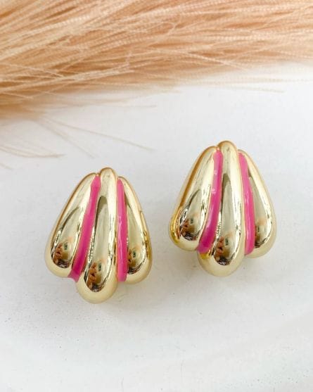 Brinco Concha Pink folheado a ouro 18k - Foto 1