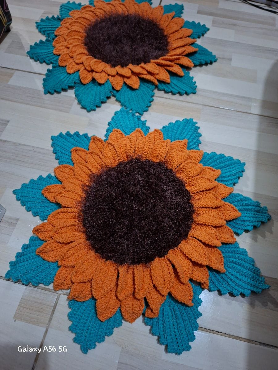 Jogo de Tapete Girassol em Crochê 🌻 - Foto 3