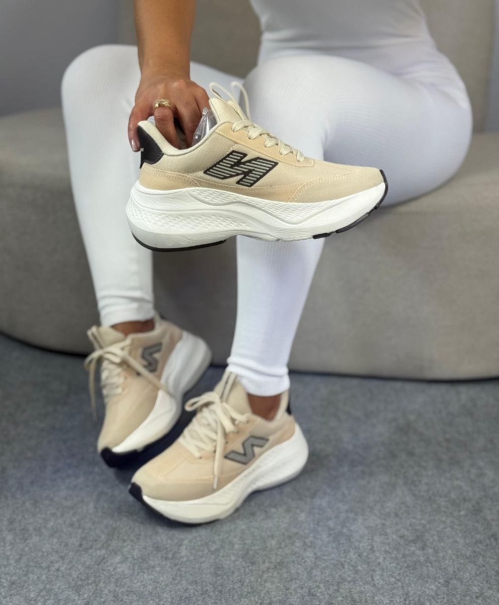 New Balance 520 V9 Premium Off White/Café – Solado EVA | 34 ao 39 - Foto 3