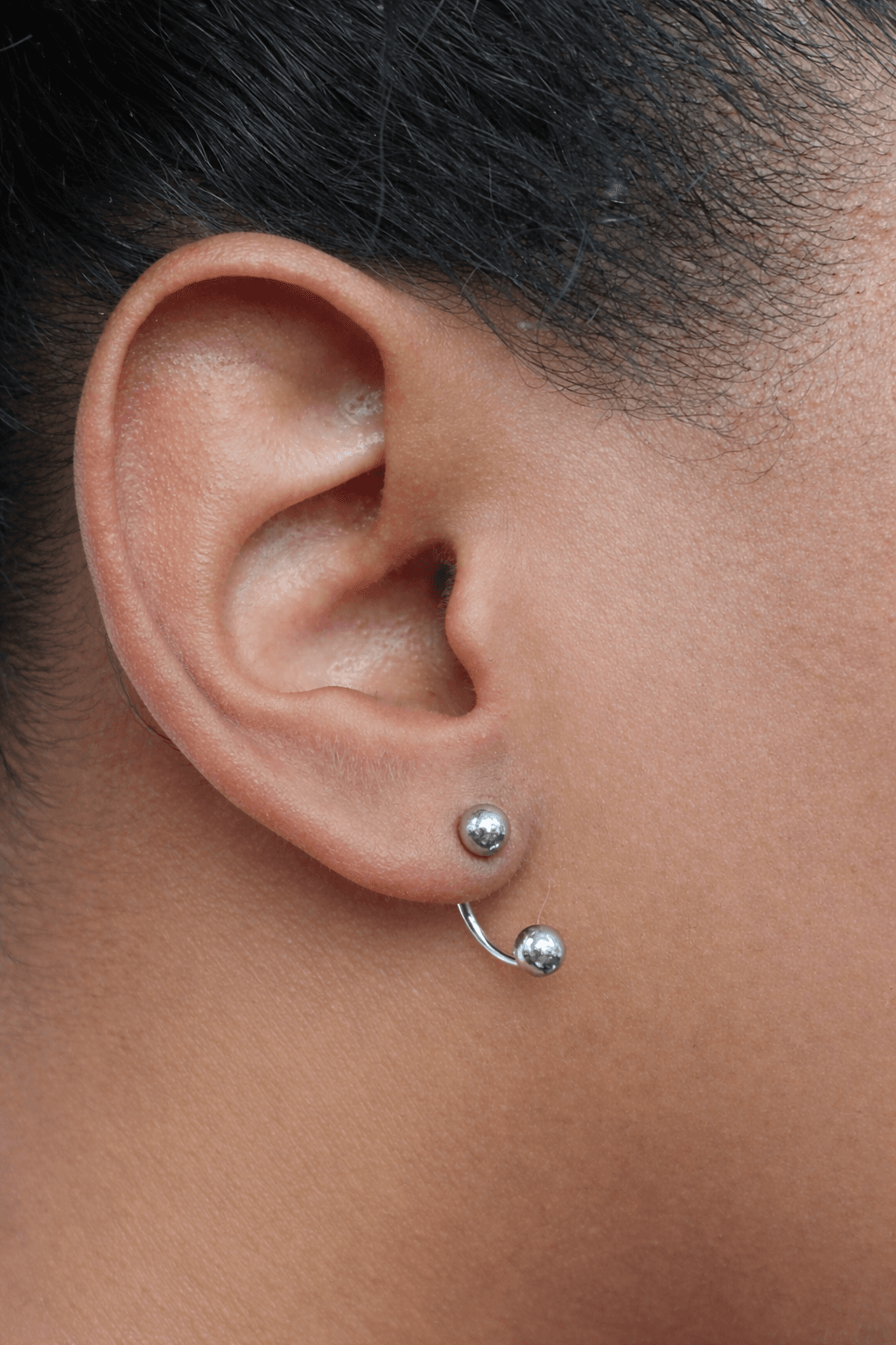 Brinco tipo piercing c/ 2 Bolinhas 1509776